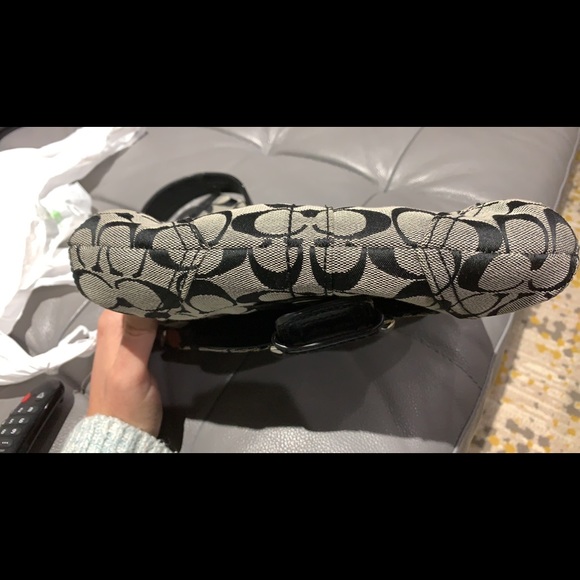 Coach Monogram Handbag & Wallet - Picture 7 of 15